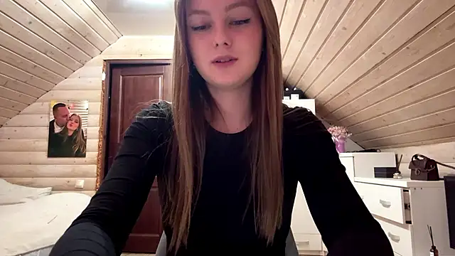 TessSamul online show from 03/27/26, 07:37