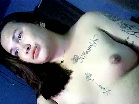 hollynicole online show from 04/05/26, 03:19