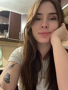 Arielle Vade online show from 05/08/26, 06:23