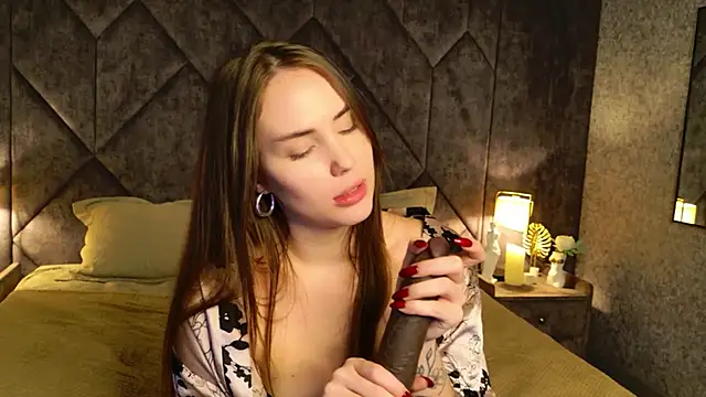 Arielle Vade online show from 05/09/26, 06:28