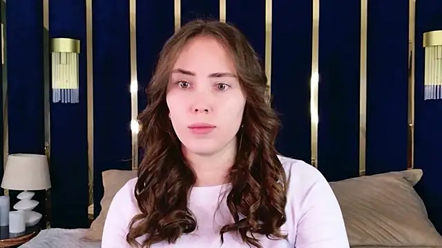 Arielle Vade online show from 03/28/26, 05:41