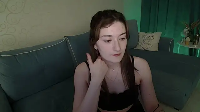 RosieGloom online show from 03/13/26, 05:18