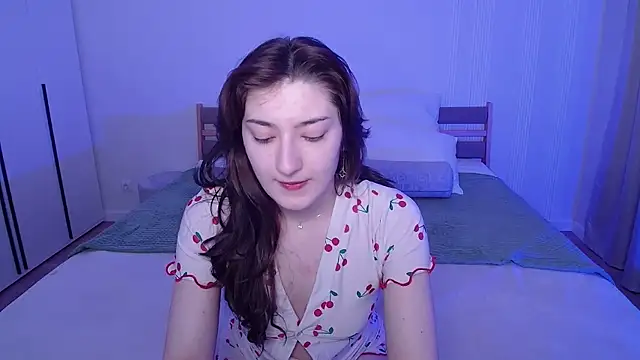 RosieGloom online show from 04/15/26, 12:49