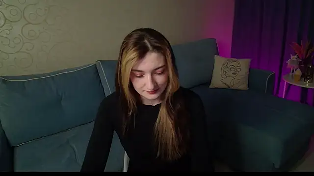 Snapshot of RosieGloom chatting on 02/15/26, 06:07 RosieGloom online show from 02/15/26, 06:07