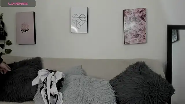 Alexaalove 1 online show from 02/28/26, 12:38