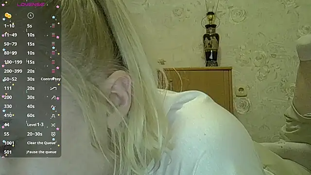 Snapshot of CurvyWild_Lady30 chatting on 03/06/26, 06:58 CurvyWild Lady30 online show from 03/06/26, 06:58