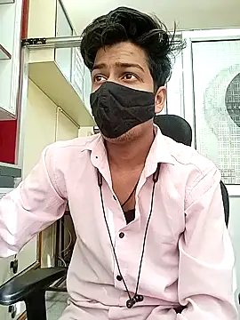 hotyboy 89 online show from 03/12/26, 04:07