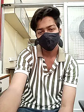 hotyboy 89 online show from 04/17/26, 04:26