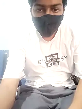 Snapshot of hotyboy_89 chatting on 02/28/26, 05:51 hotyboy 89 online show from 02/28/26, 05:51