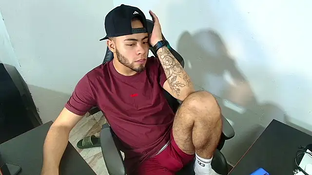 Xanderstone00 online show from 02/17/26, 07:11