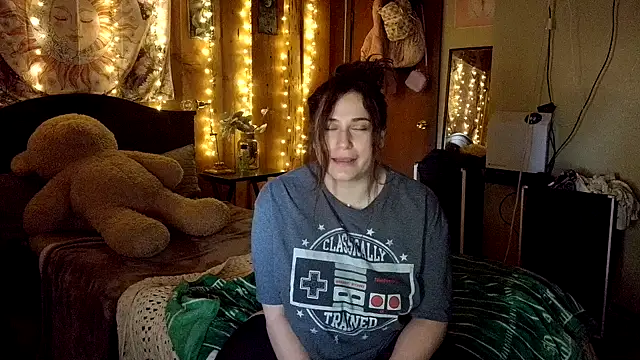 VelvetBrunetteXo online show from 03/18/26, 05:14