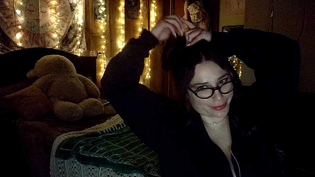 VelvetBrunetteXo online show from 03/19/26, 10:59