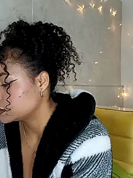 BrianaSweetxxx online show from 02/27/26, 02:56