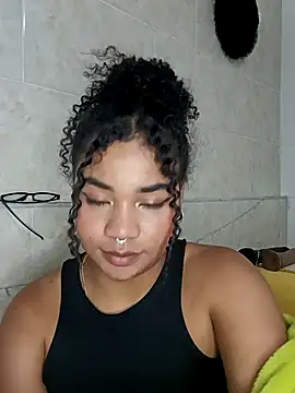 BrianaSweetxxx online show from 04/11/26, 07:56