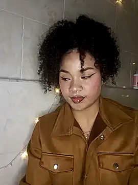 BrianaSweetxxx online show from 03/03/26, 03:02