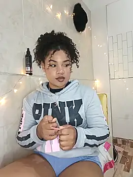 BrianaSweetxxx online show from 03/10/26, 03:10