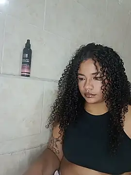 BrianaSweetxxx online show from 05/16/26, 04:00