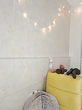 BrianaSweetxxx online show from 05/26/26, 03:26