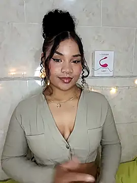 BrianaSweetxxx online show from 02/17/26, 02:20