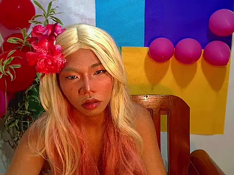 shopiaxox1 online show from 02/18/26, 01:03