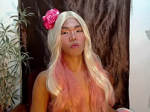 shopiaxox1 online show from 02/22/26, 04:15