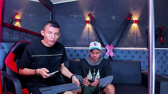 Isaak 26 online show from 03/09/26, 12:30