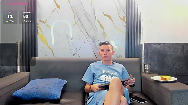 Isaak 26 online show from 03/26/26, 02:43