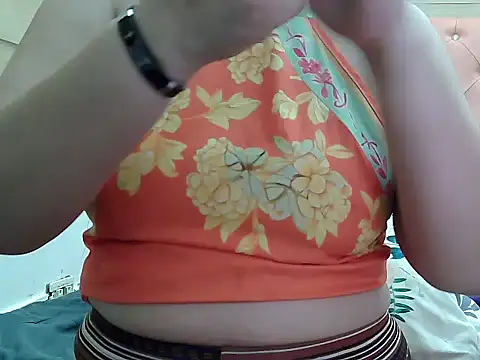 Snapshot of Sexybabe42 chatting on 06/01/26, 07:35 Sexybabe42 online show from 06/01/26, 07:35