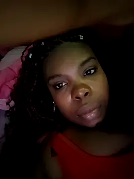 Snapshot of diablita48 chatting on 02/13/26, 05:57 diablita48 online show from 02/13/26, 05:57