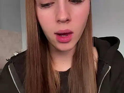 Snapshot of LinaWills chatting on 03/01/26, 10:26 LinaWills online show from 03/01/26, 10:26