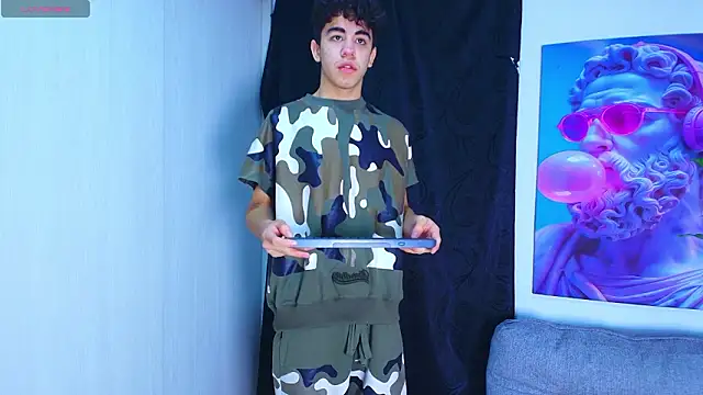 Gael moon  online show from 03/02/26, 04:02