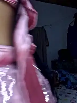 Alannys19 online show from 04/19/26, 04:57