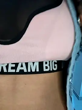 Snapshot of LIZANI_0 chatting on 02/28/26, 05:45 LIZANI 0 online show from 02/28/26, 05:45