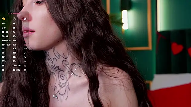 roxy morrison x online show from 02/16/26, 05:55