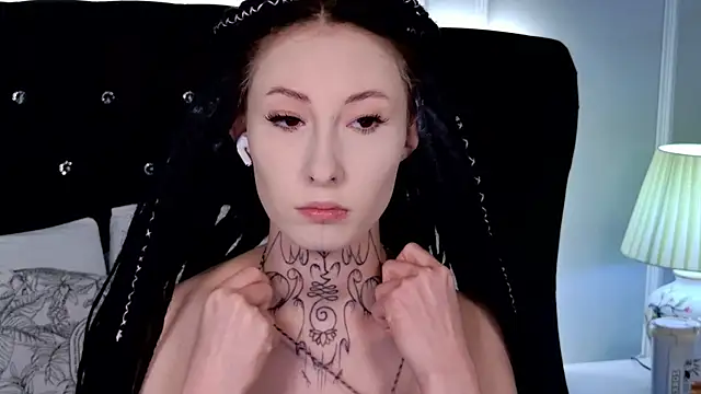 roxy morrison x online show from 03/21/26, 05:06