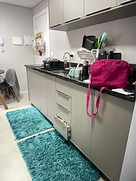 kahreal online show from 04/15/26, 05:50