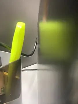 kahreal online show from 04/16/26, 10:01