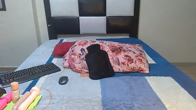 VeronaDimexx online show from 04/23/26, 10:22