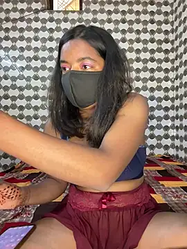 Snapshot of lovely_siaa chatting on 02/26/26, 08:47 lovely siaa online show from 02/26/26, 08:47