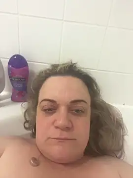 Piper Milf 36 online show from 03/18/26, 07:48