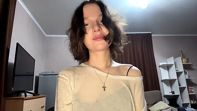 Snapshot of softyuno chatting on 02/10/26, 07:46 softyuno online show from 02/10/26, 07:46