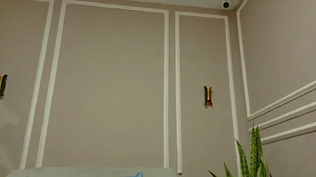 SuzyFox  online show from 04/14/26, 08:03