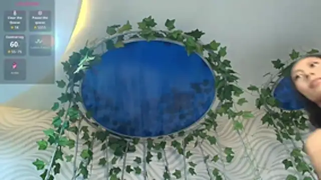 Snapshot of sophieBlair_ chatting on 02/19/26, 07:33 sophieBlair online show from 02/19/26, 07:33