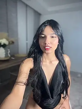 jadelaurent online show from 07/16/26, 12:07