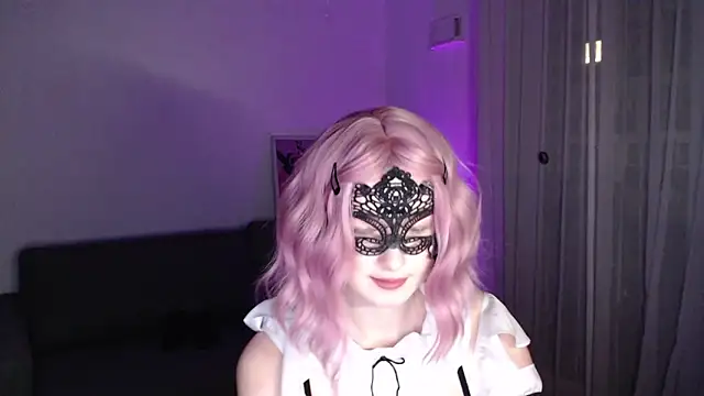 Snapshot of LunaXcherry chatting on 02/25/26, 05:24 LunaXcherry online show from 02/25/26, 05:24