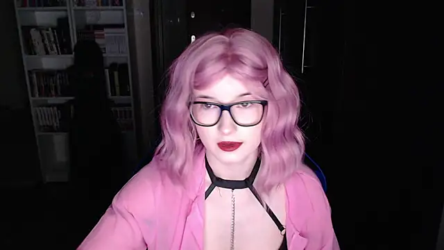 LunaXcherry online show from 03/06/26, 06:25