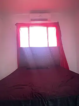 VelvetPassion online show from 04/03/26, 08:37