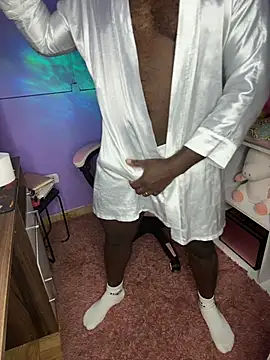 Snapshot of Ebanhot chatting on 02/11/26, 04:12 Ebanhot online show from 02/11/26, 04:12