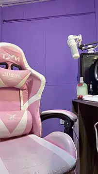 Snapshot of Ebanhot chatting on 02/15/26, 10:20 Ebanhot online show from 02/15/26, 10:20