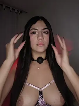 Alessia fiore333 online show from 02/18/26, 10:33